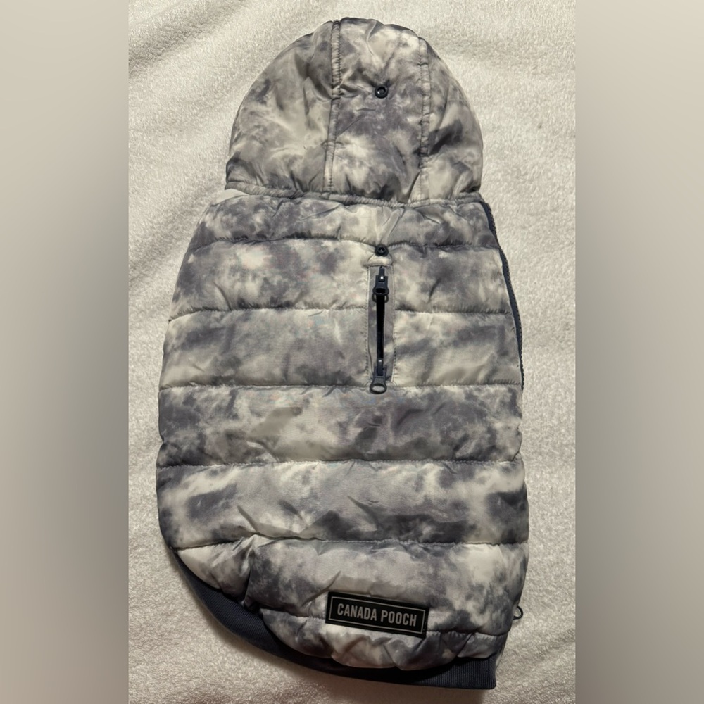 #1600 - Canada Pooch Gray with White & Gray Marbling Quilted Dog Puffer Jacket